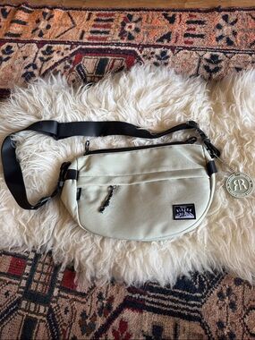 Robin Ruth Cream Crossbody Bag with Black Strap